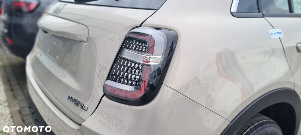 Fiat 600 1.2 Turbo Hybrid eDCT - 6