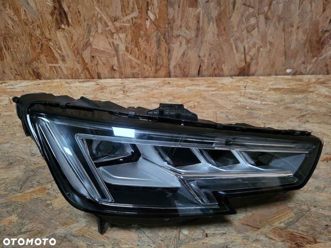 LAMPA AUDI A4 B9 MATRIX 8W0941036 - 1