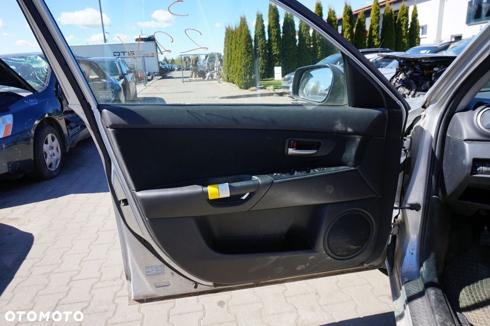 DRZWI PRZEDNIE LEWE 3 I BK SEDAN 22V  SREBRNY MAZDA 2003-2006 - 9