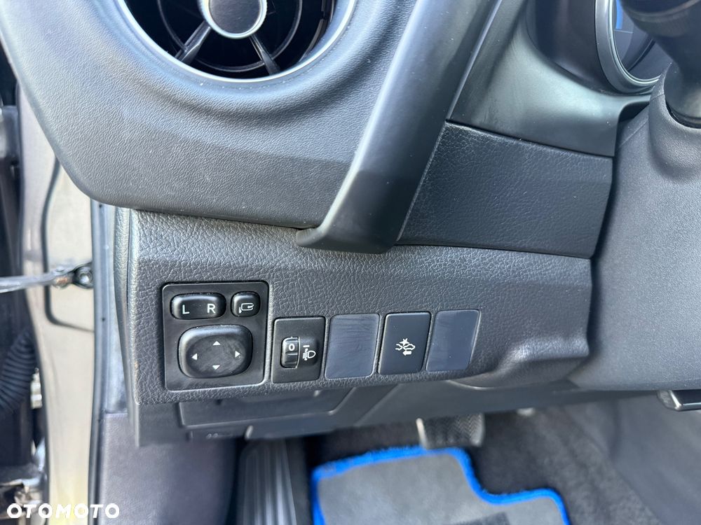 Toyota Auris - 10