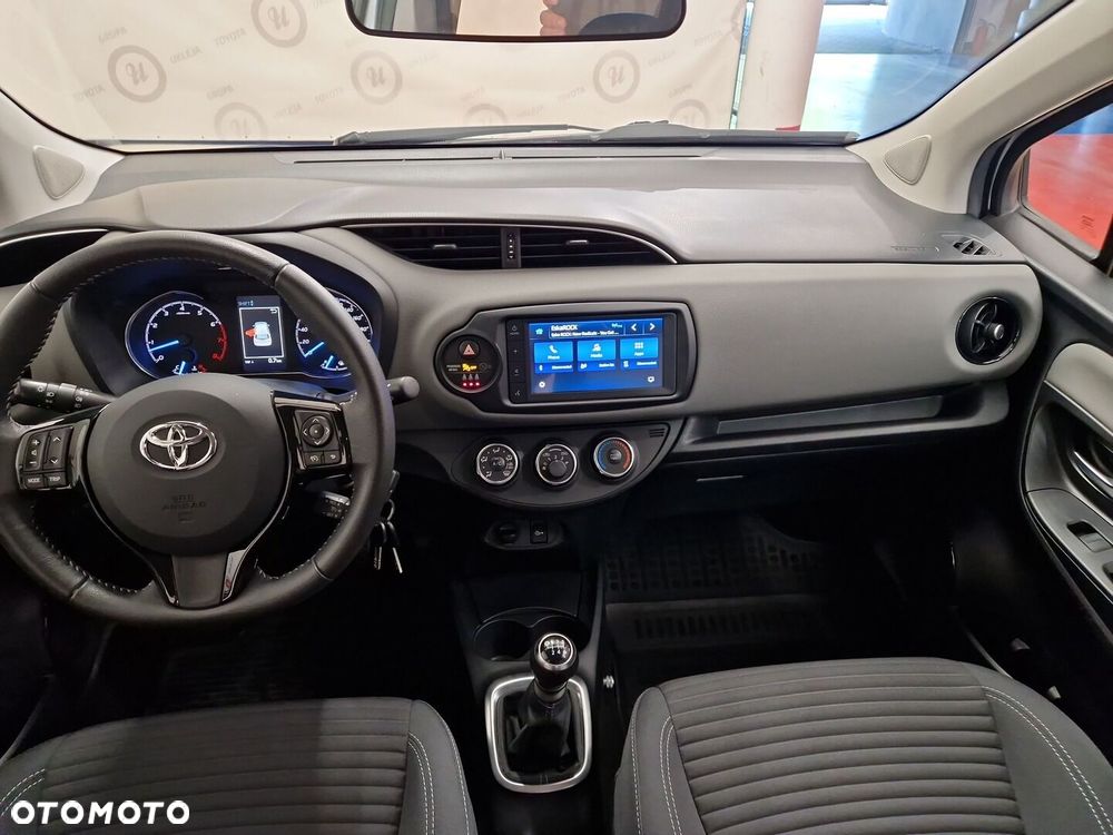Toyota Yaris - 4
