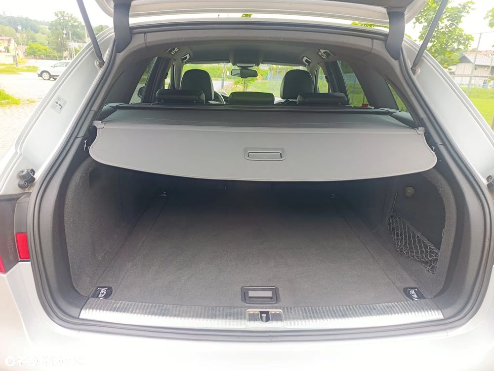 Audi A4 Avant 2.0 TFSI quattro S tronic S line Sportpaket - 16