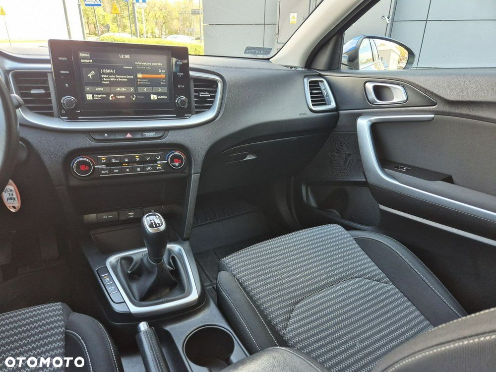 Kia XCeed 1.5 T-GDI M - 20