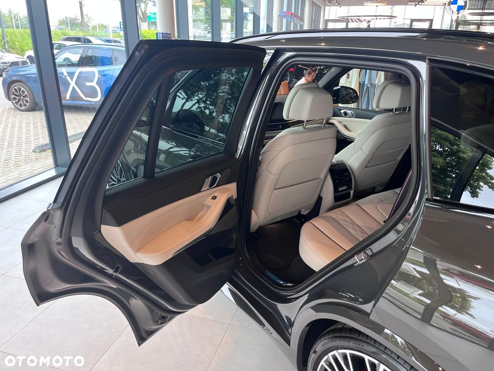 BMW X5 xDrive40d mHEV sport - 24