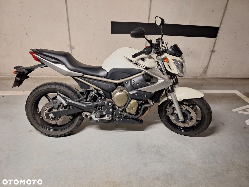 Yamaha XJ - 4