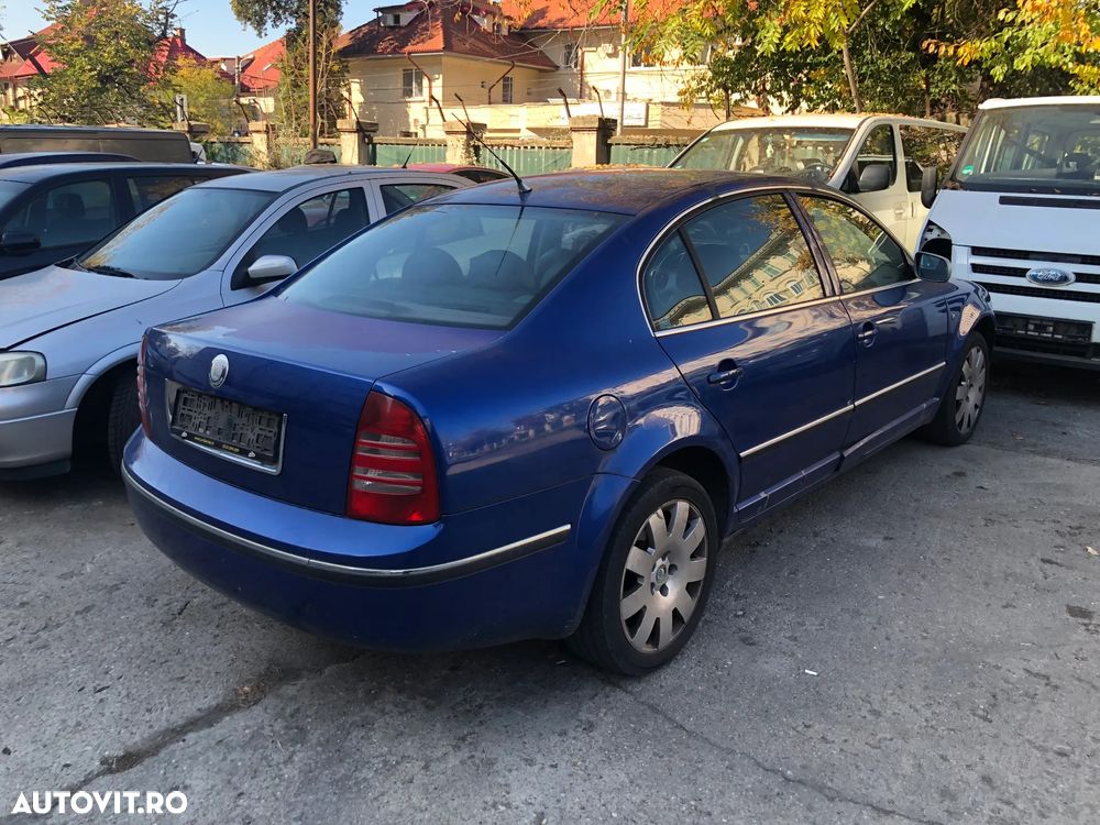 Dezmembrez Skoda Superb 1 2003 TDI albastru - 5