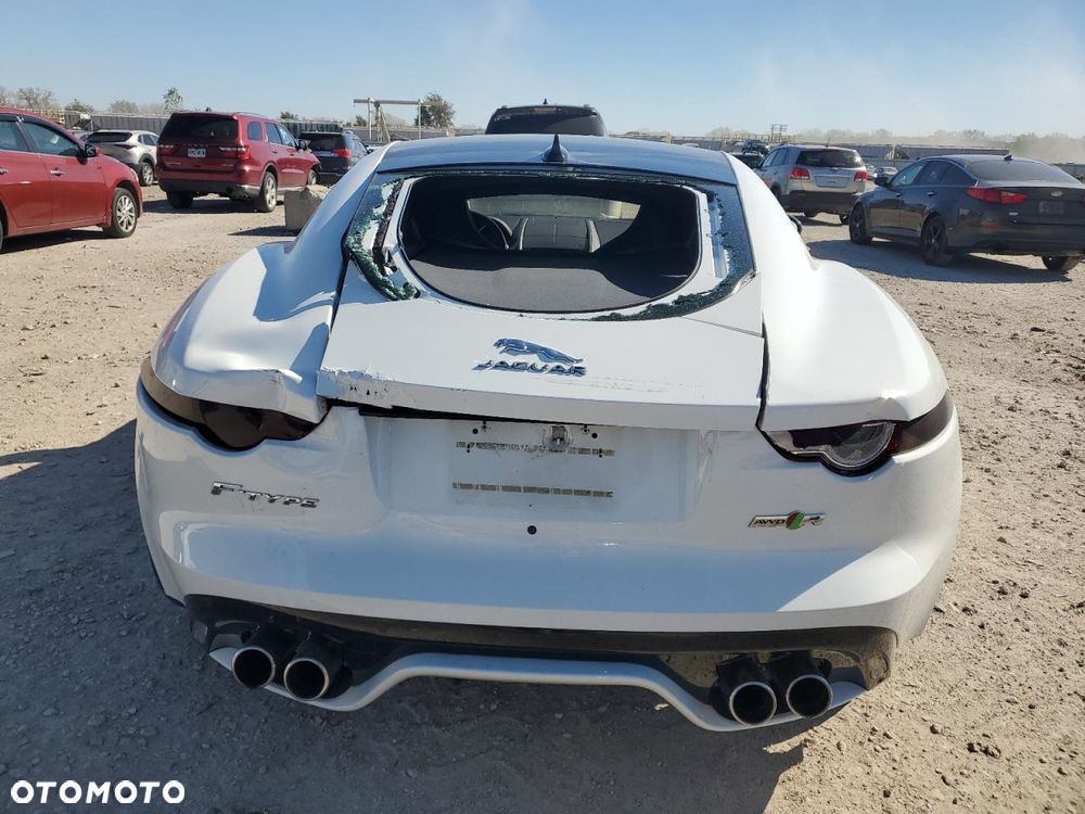 Jaguar F-Type AWD R - 7