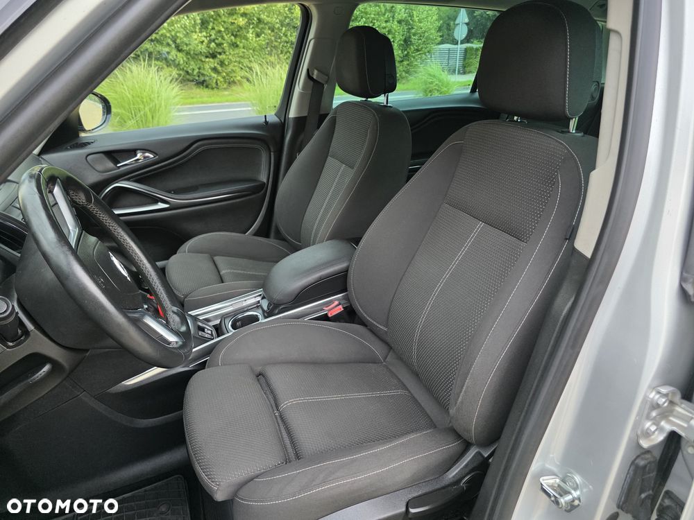 Opel Zafira - 18