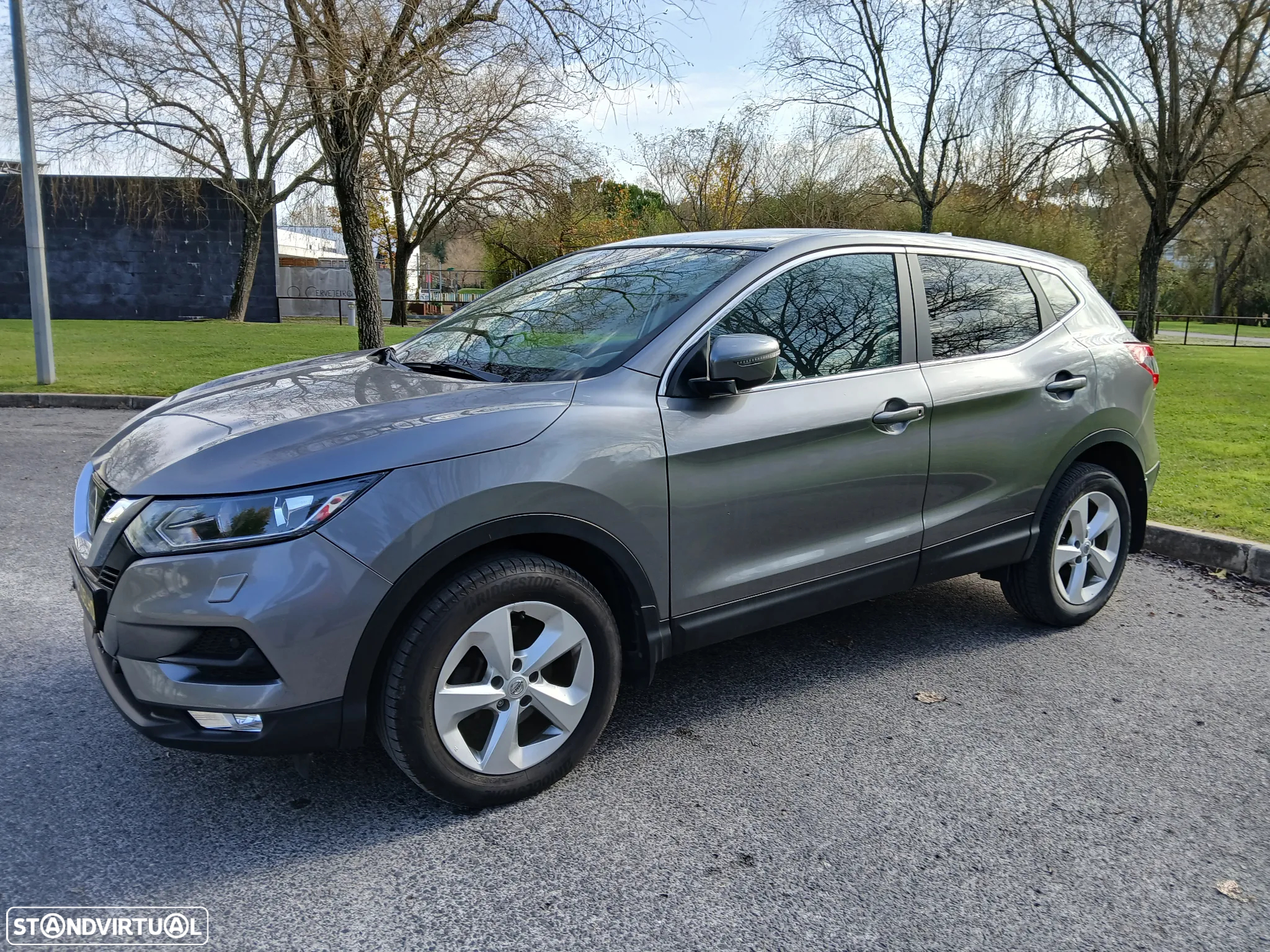 Nissan Qashqai 1.5 dCi N-Connecta - 11