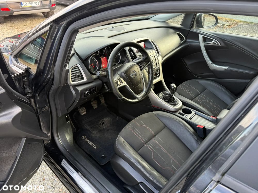 Opel Astra 1.4 T Cosmo - 7
