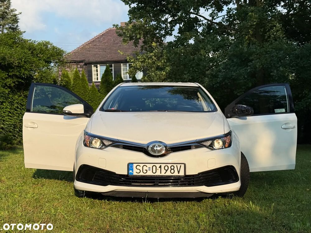 Toyota Auris - 7