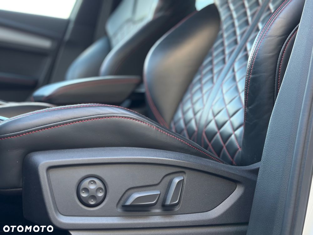 Audi Q5 40 TDI quattro S tronic S line - 14