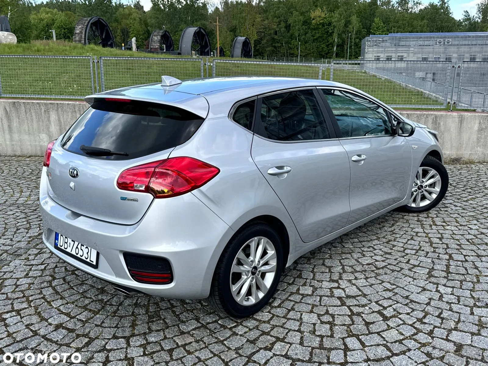Kia Ceed 1.4 CVVT Dream Team Edition - 12