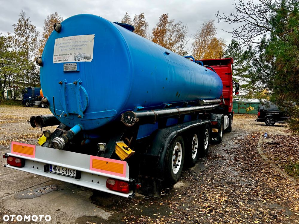 Schmitz Cargobull SKO 24 - 1