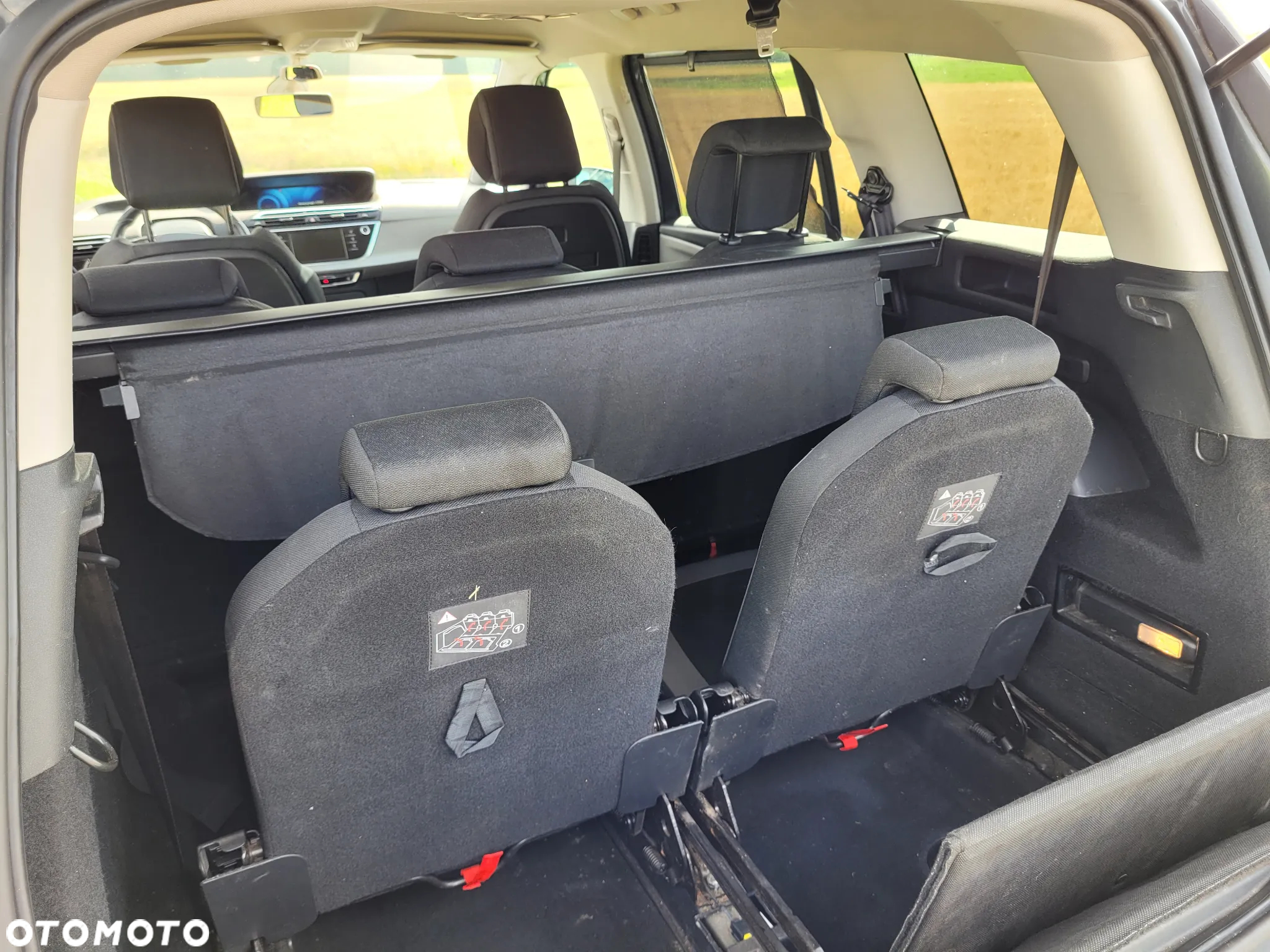 Citroën C4 Grand Picasso - 11