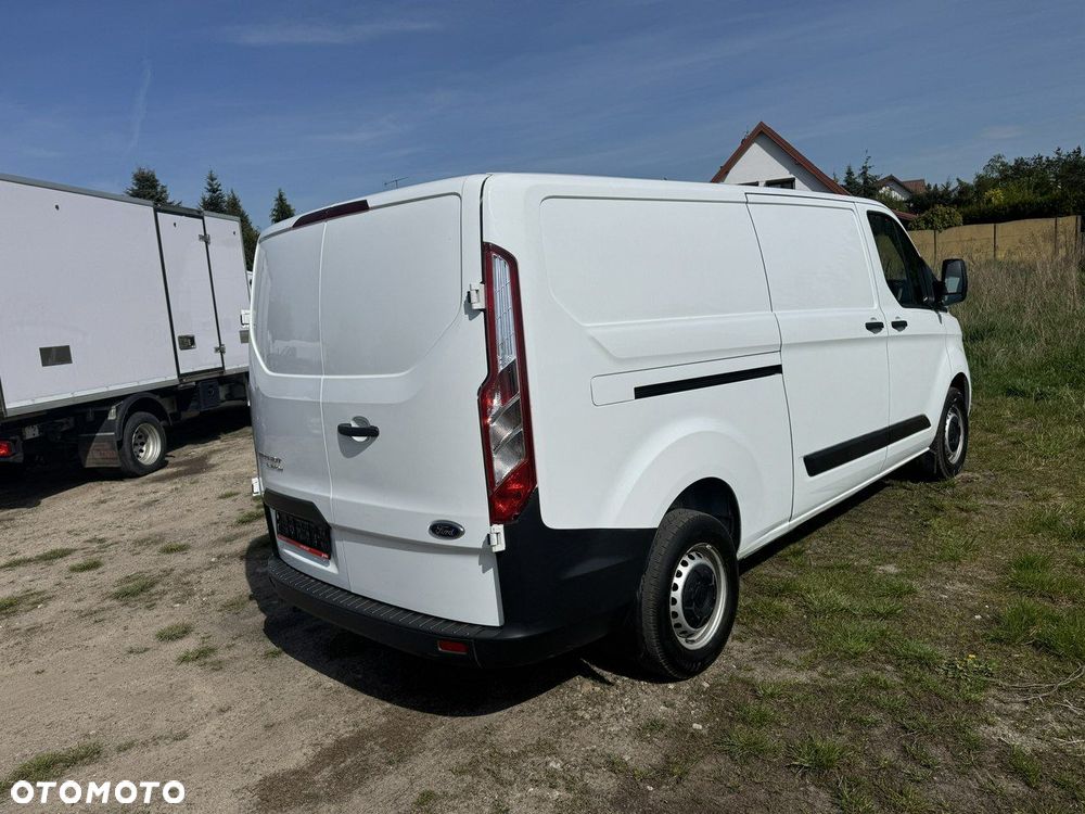 Ford Transit Custom - 5