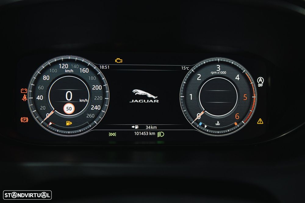 Jaguar E-Pace 2.0 i4D R-Dynamic - 29