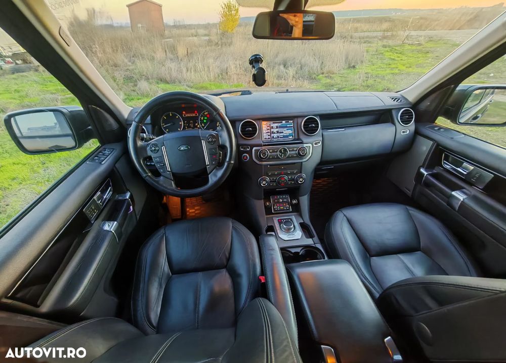 Land Rover Discovery 3.0 TD SE Aut. - 7