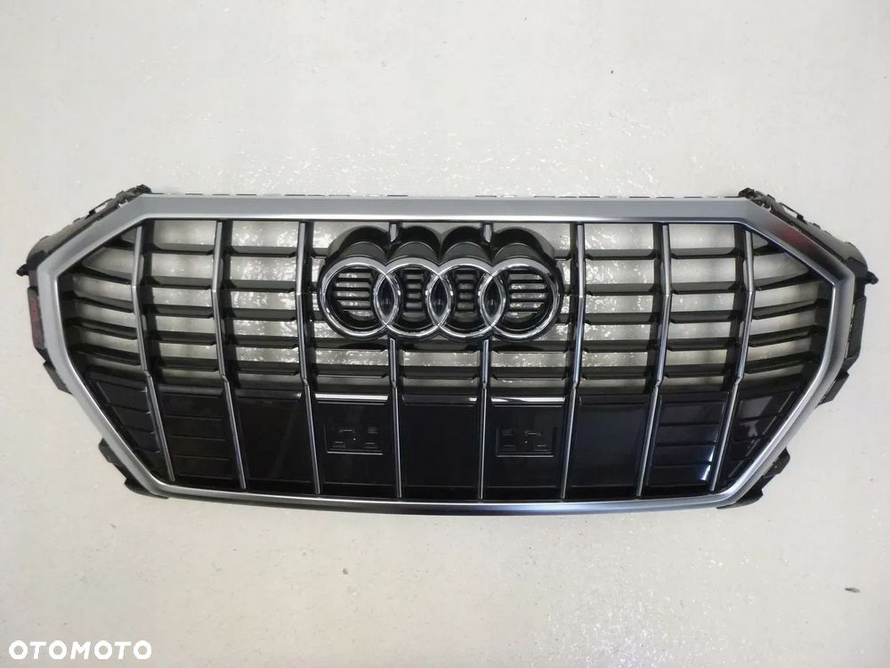 AUDI Q3 83A GRILL ATRAPA CHŁODNICY ZNACZEK NOWY ORYGINAŁ - 18