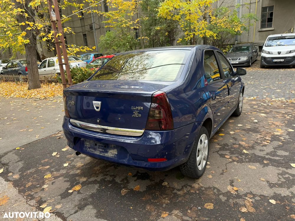 Dezmembrez Dacia Logan PH2 facelift albastru 1,4 benzina OV61H - 3