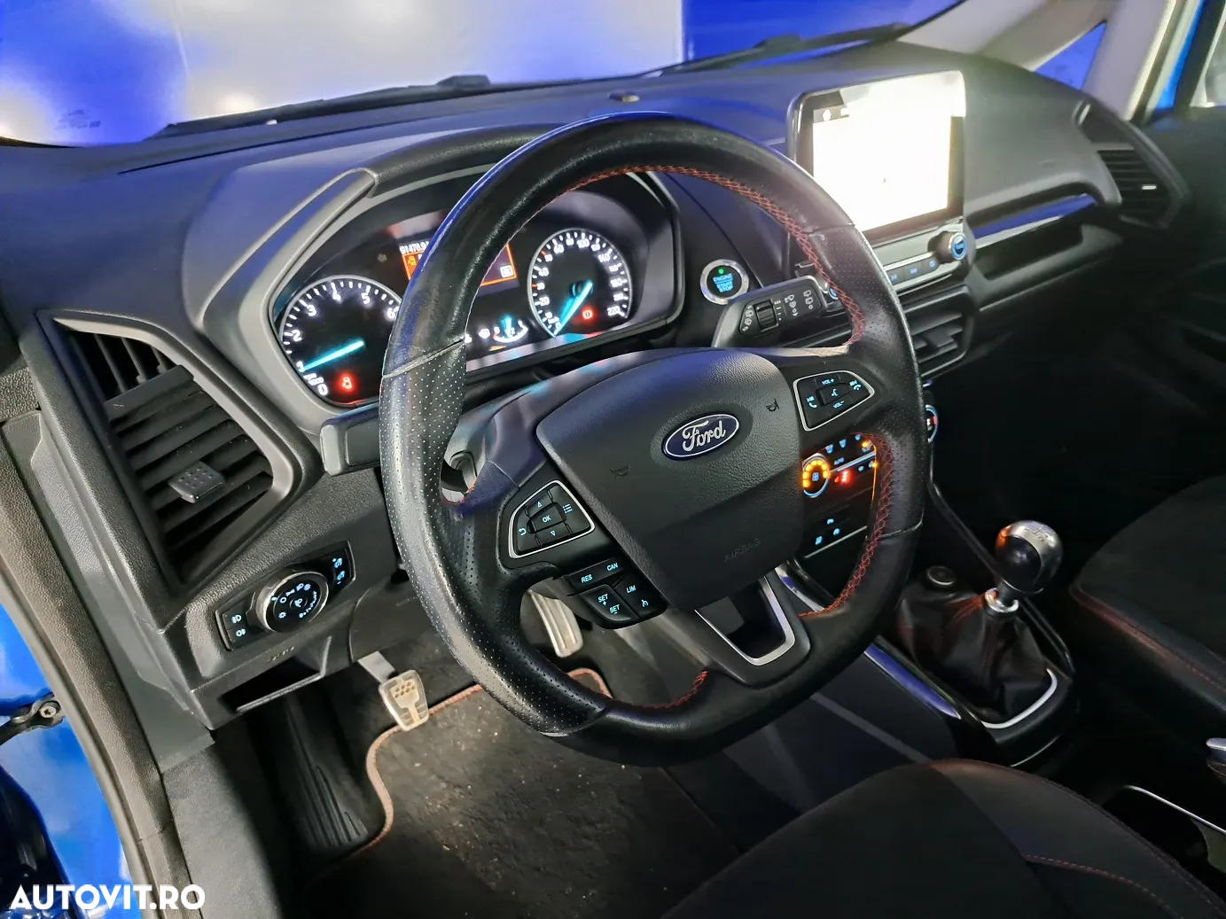 Ford EcoSport - 10