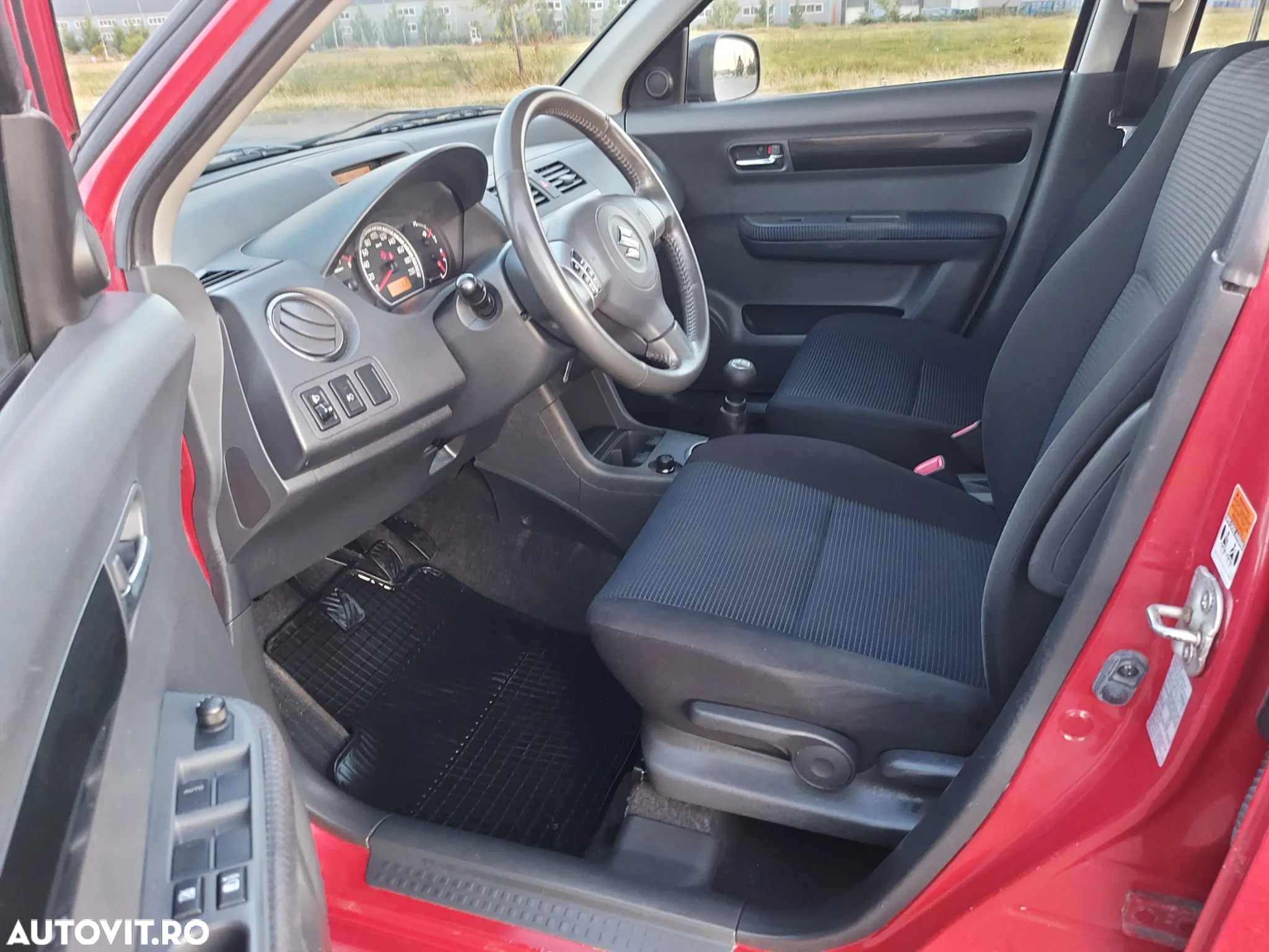 Suzuki Swift - 8