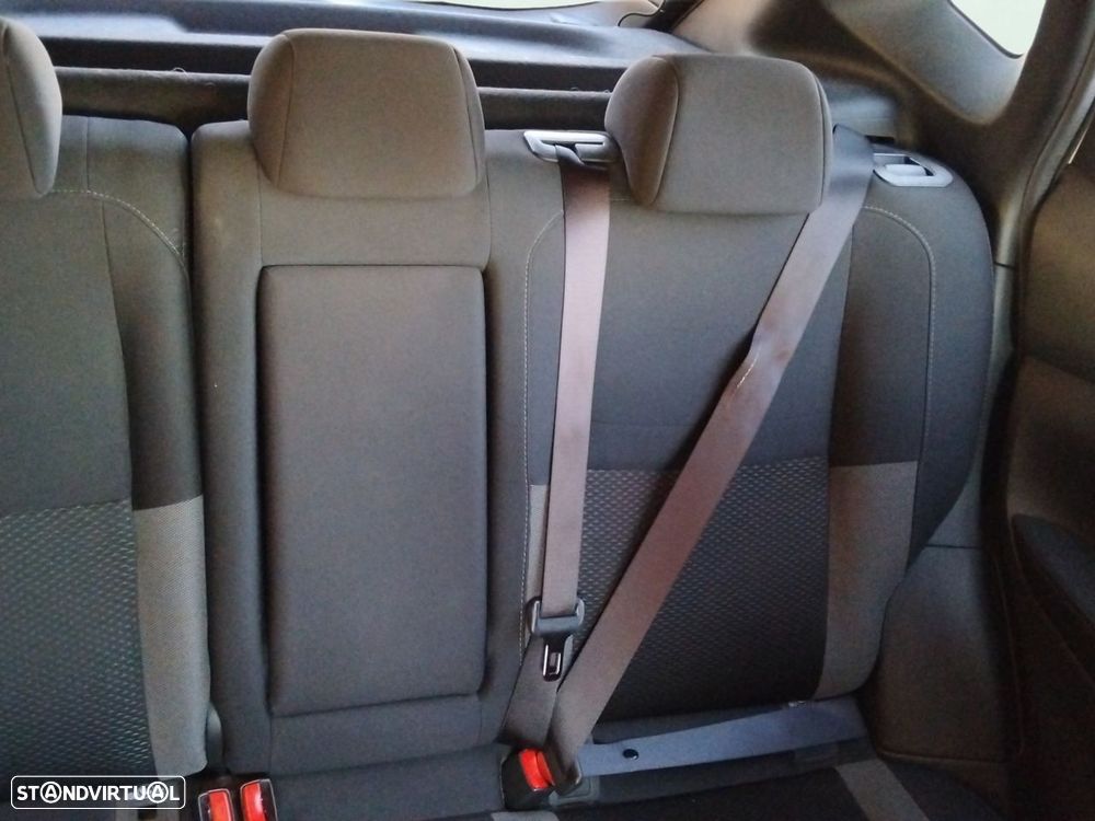 Nissan Qashqai 1.5 dCi N-Connecta J17 DCT - 13
