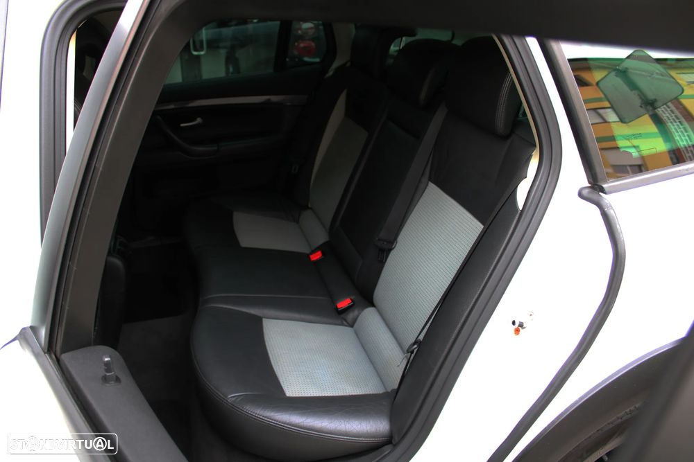 Saab 9-3 Sport Hatch 1.9TTiD Aero - 25