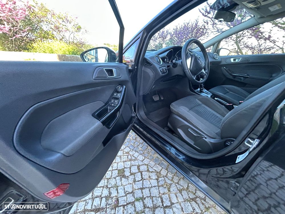 Ford Fiesta 1.0 T EcoBoost Titanium PowerShift - 18