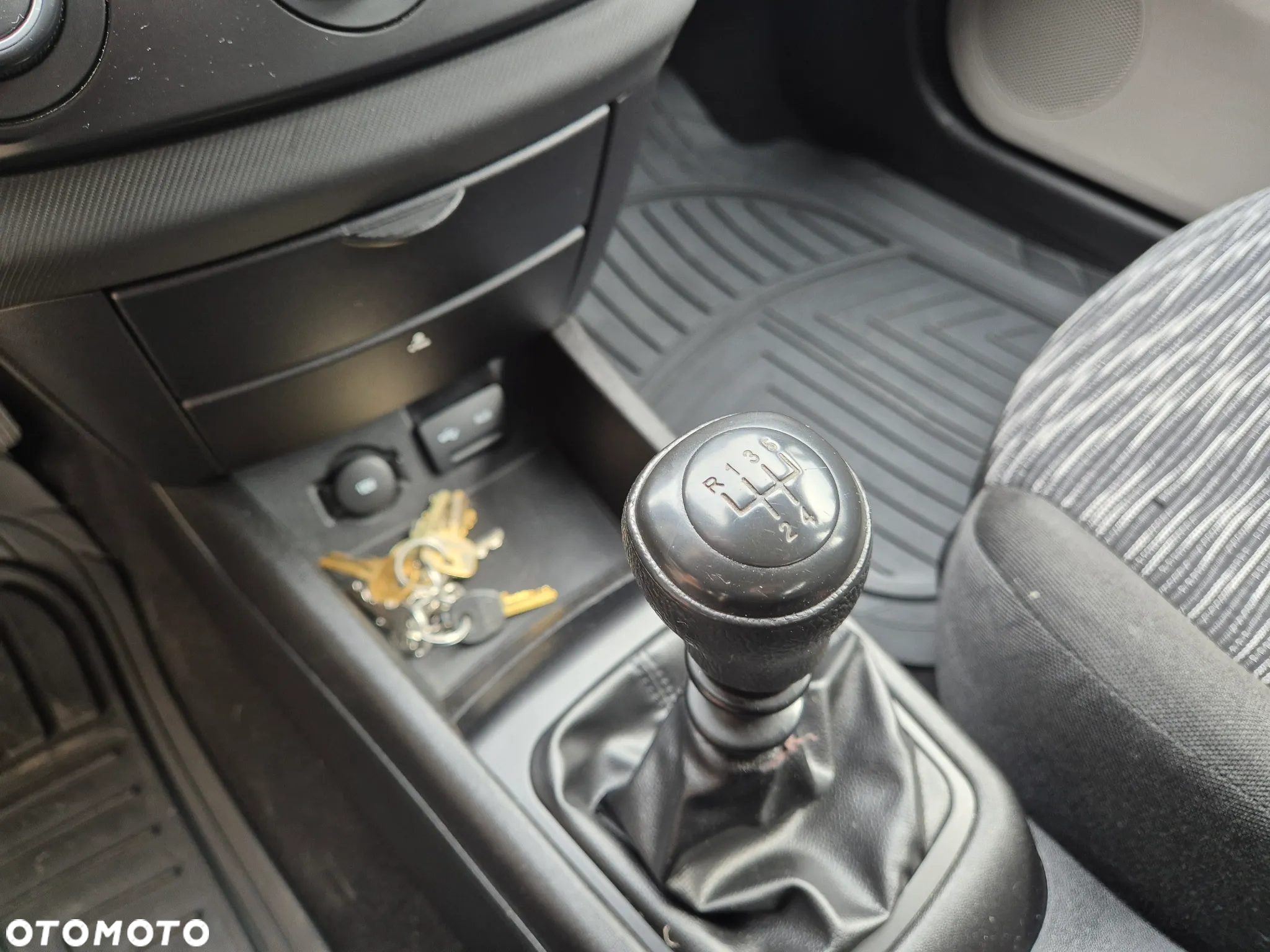 Kia Ceed Cee'd 1.4 L - 14