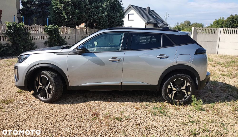 Peugeot 2008 PureTech 100 Allure S&S BVM6 - 8