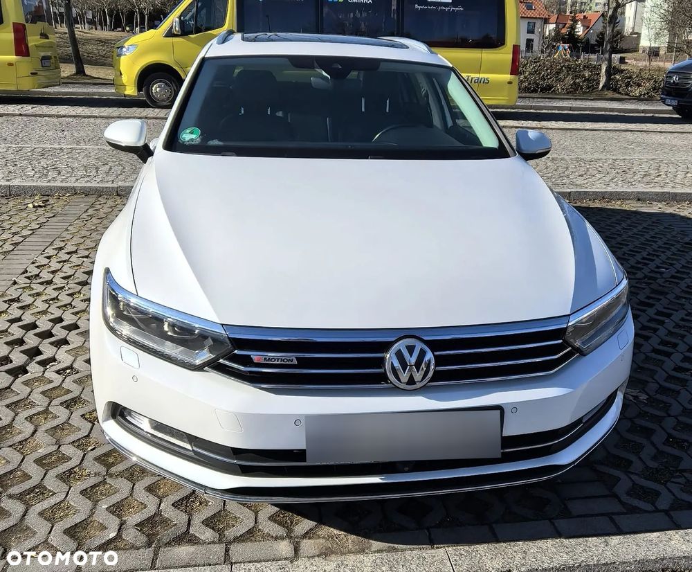Volkswagen Passat Variant 2.0 TDI Bi-Turbo BMT 4Mot Highline DSG - 9