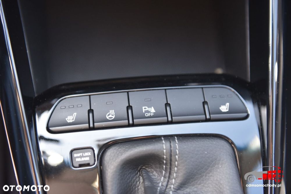 Kia Stonic - 31