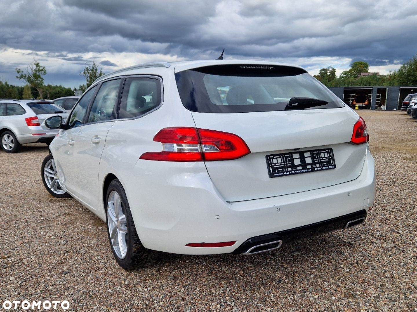 Peugeot 308 SW 1.6 BlueHDi Allure S&S - 26