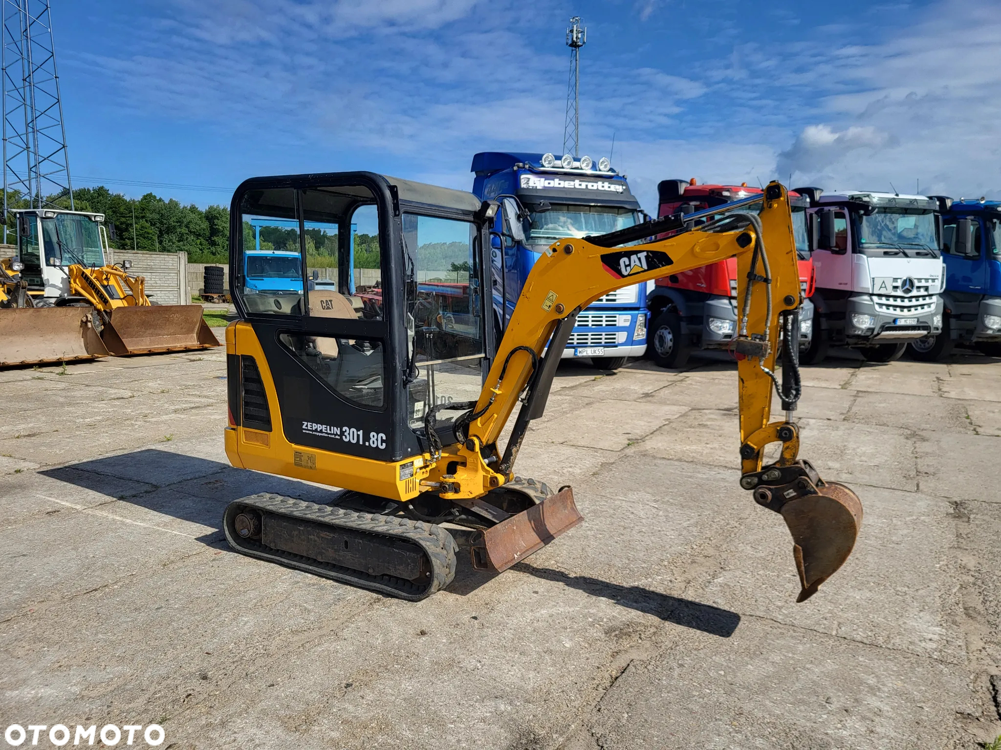 Caterpillar 301.8 c spr z Niemiec - 3