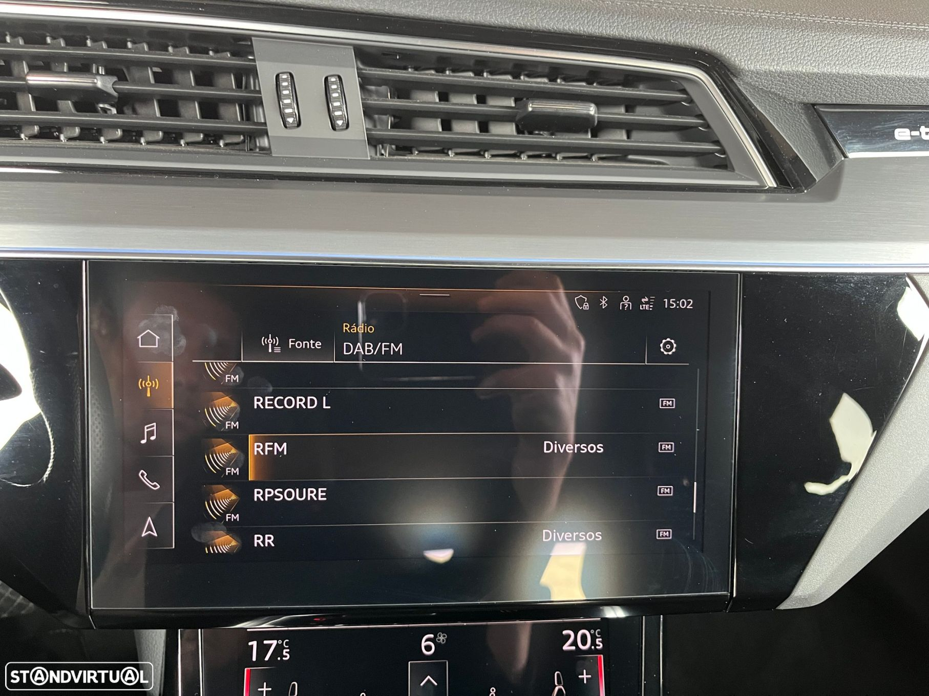 Audi e-tron 55 quattro S line - 36
