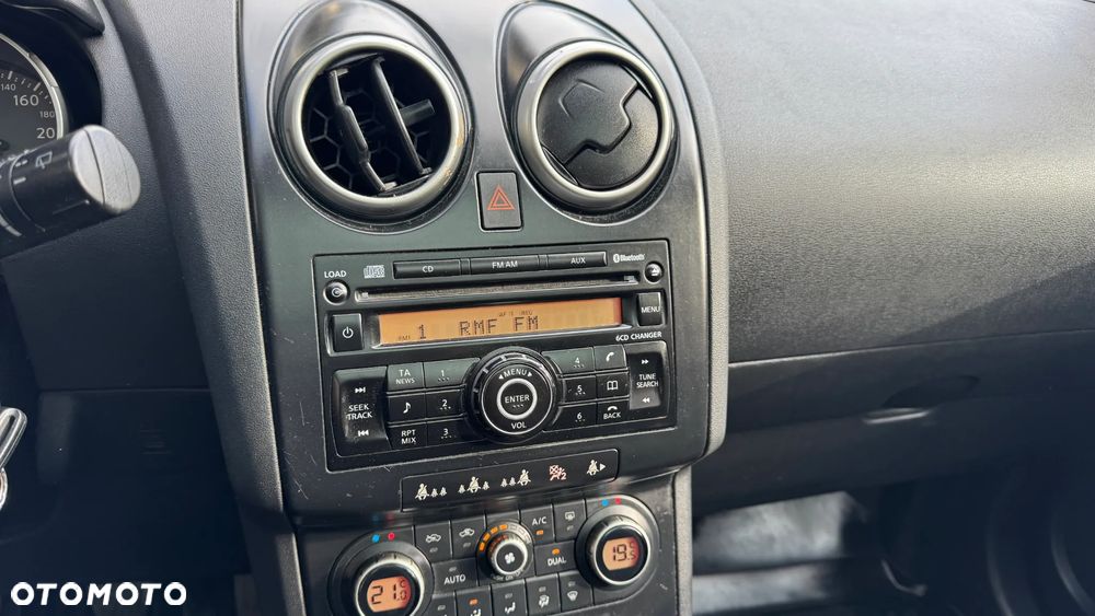 Nissan Qashqai+2 - 19