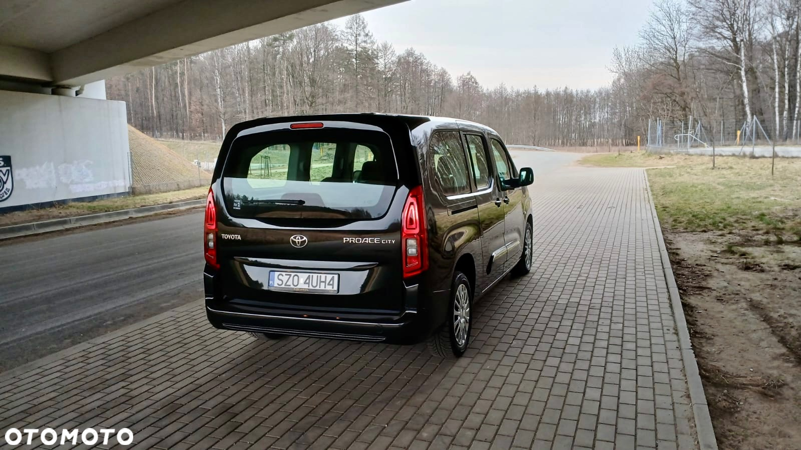 Toyota Proace City Verso Long 1.5 D-4D Business - 3