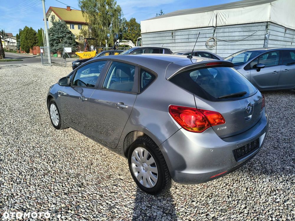 Opel Astra 1.4 Selection - 7