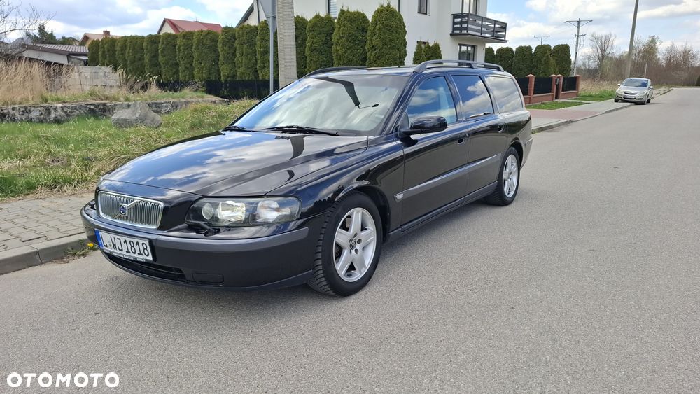 Volvo V70 2.4 - 16