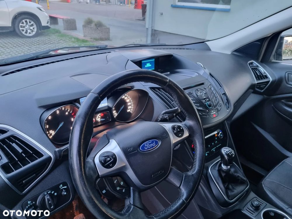 Ford Kuga 2.0 TDCi 4x4 Titanium - 18