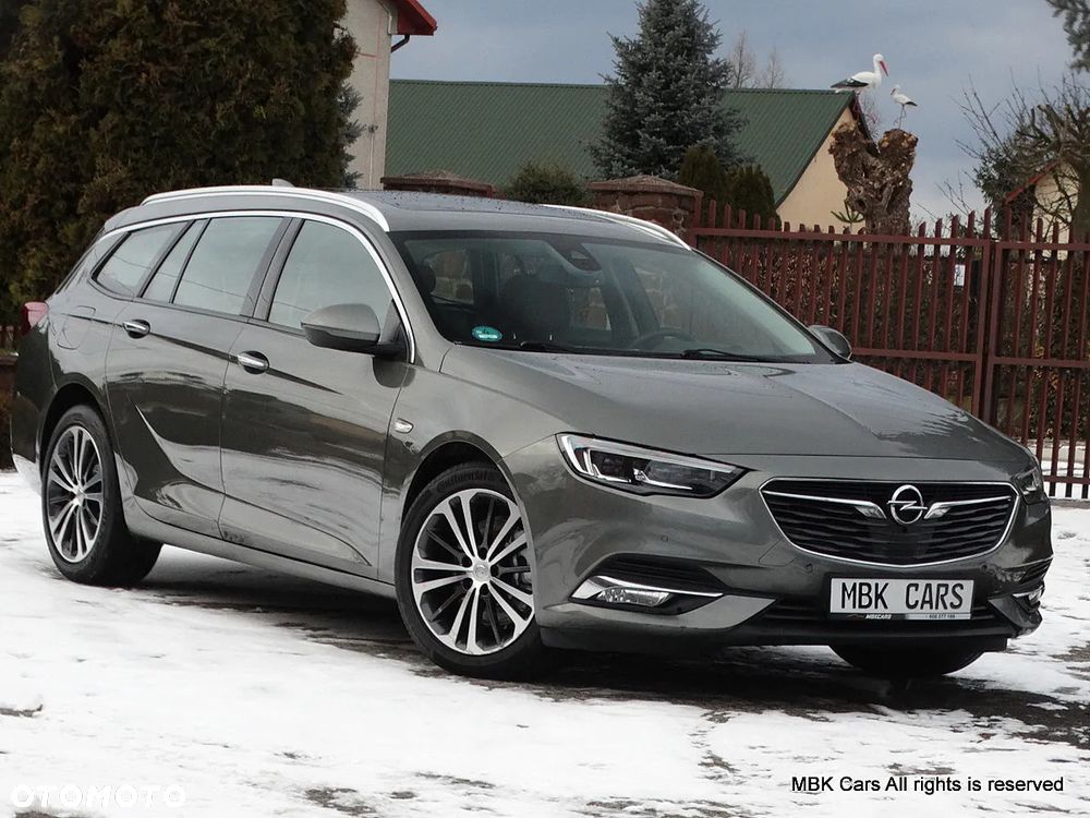 Opel Insignia 2.0 BiTurbo D 4x4 Automatik Exclusive - 2