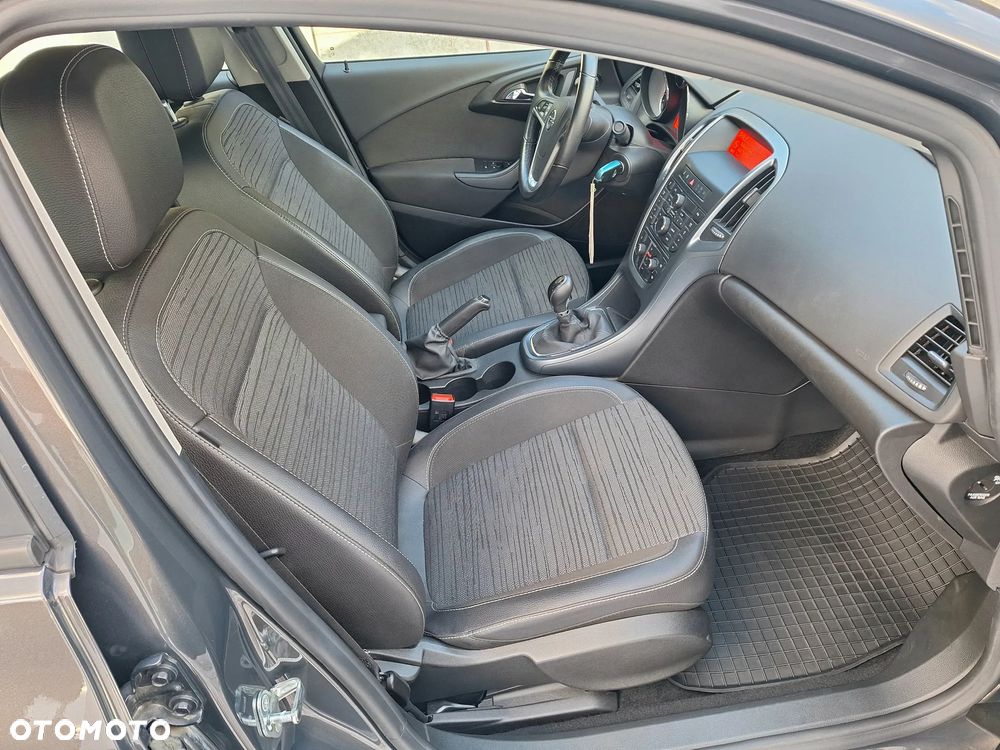 Opel Astra 1.6 Active EU6 - 23