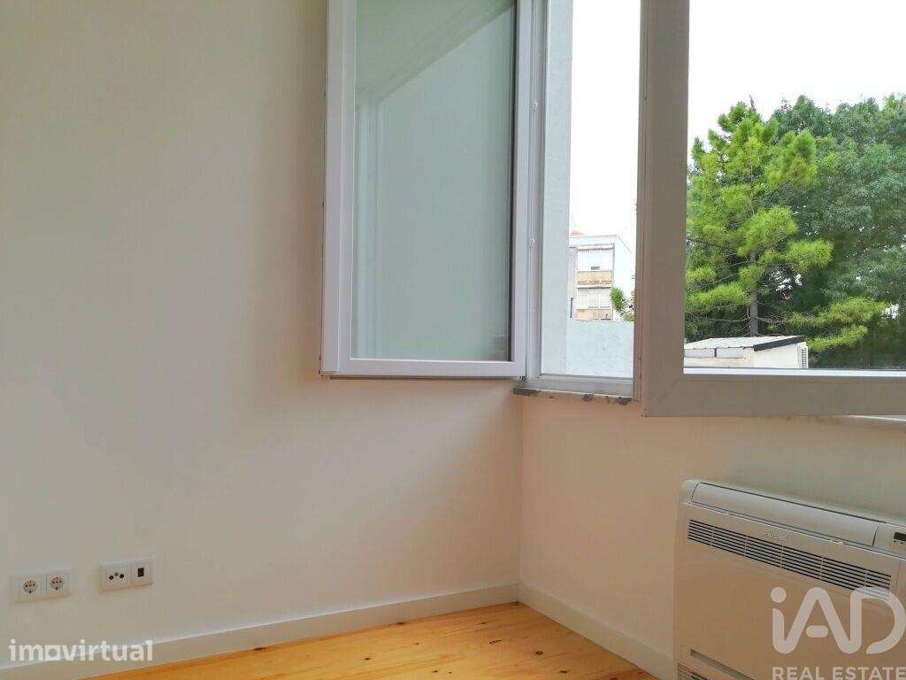 Apartamento T1 em Campo de Ourique de 60,00 m2 - Grande imagem: 4/27