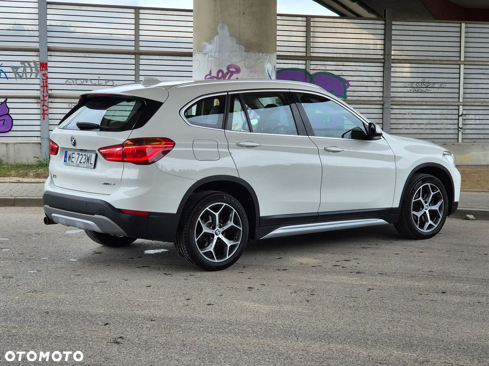 BMW X1 sDrive18i GPF Advantage - 2