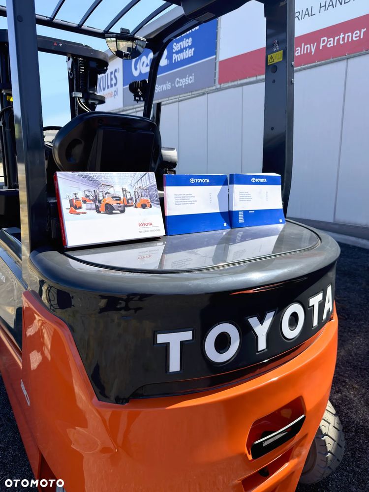 Toyota Traigo 80 9FBM30T - 2