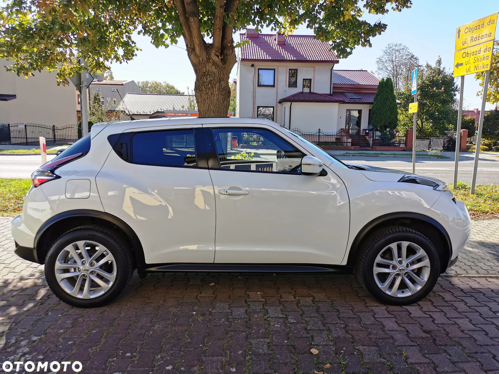 Nissan Juke 1.2 DIG-T N-Connecta EU6 - 2
