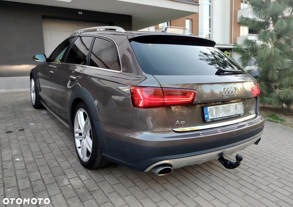 Audi A6 Allroad - 18