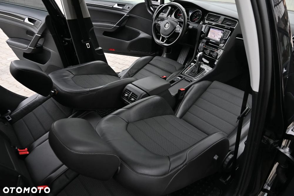 Volkswagen Golf 2.0 TDI BMT Highline DSG - 28