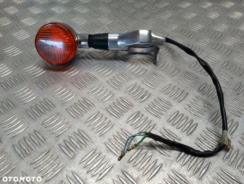Kierunkowskaz przedni prawy HONDA VTX 1800 N/R/S/T 02-08r   PN. 33400-MBH-673 - 1